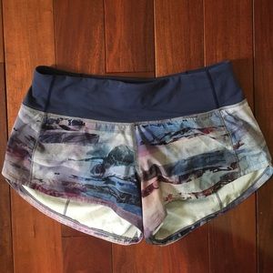 Lululemon shorts size 2